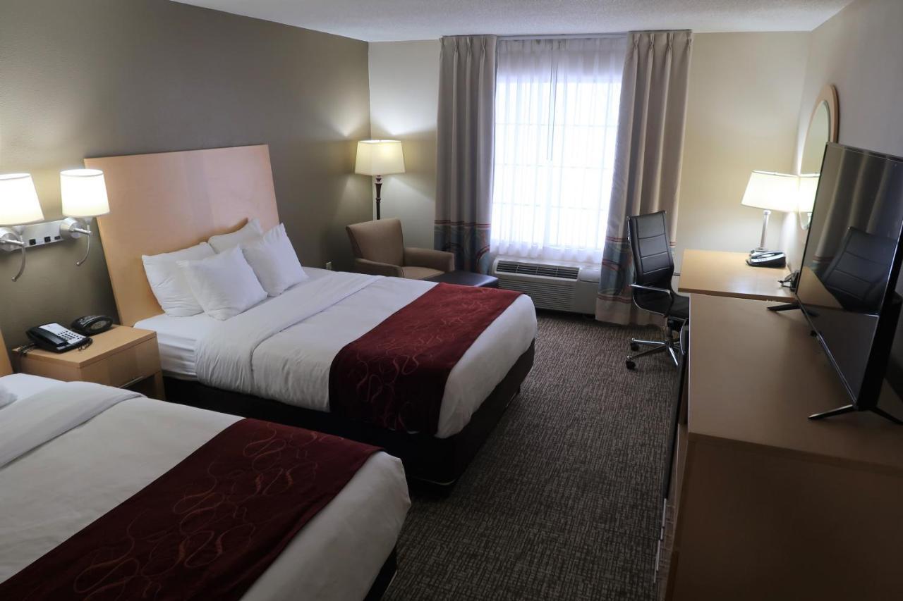 Comfort Suites Pittsburgh Airport Robinson Township  Exterior photo